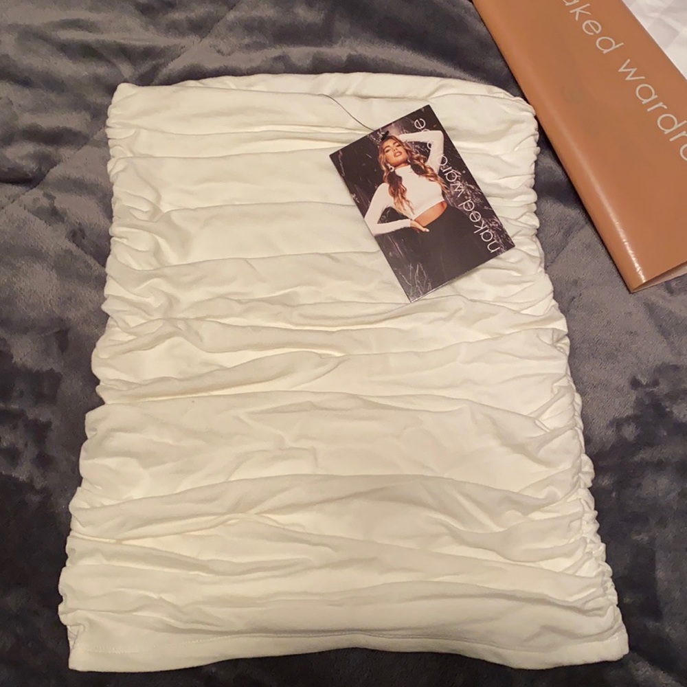 Naked Wardrobe “THE NW RUCHED MINI SKIRT”